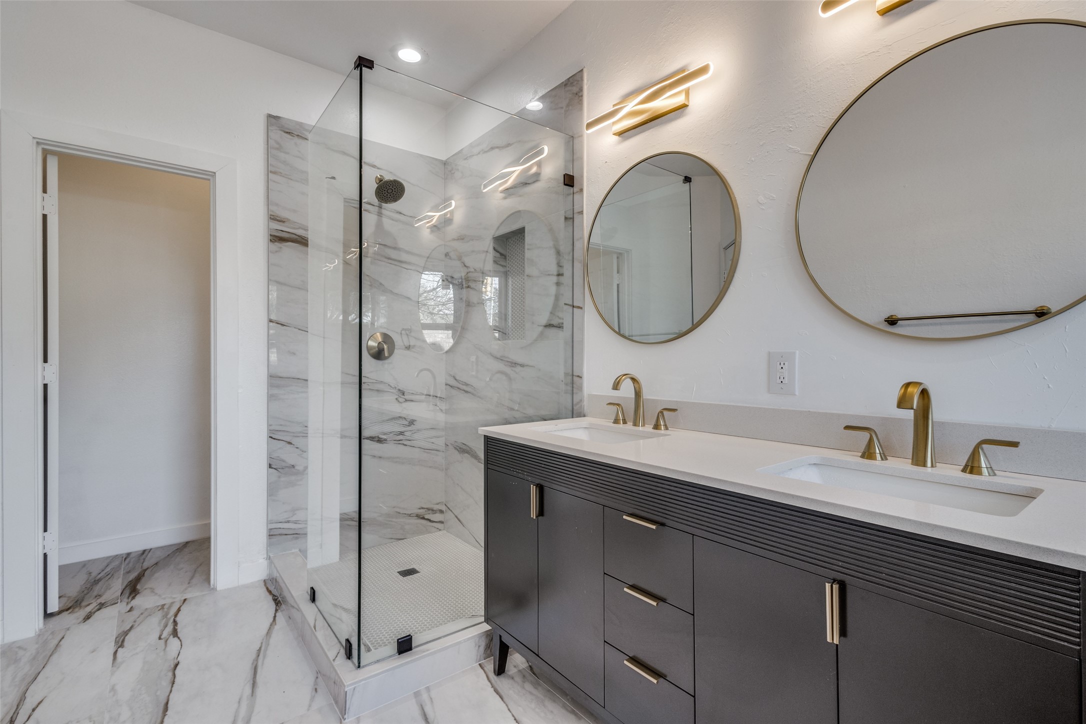 1800 Hyde Park Court Flower Mound TX 75028