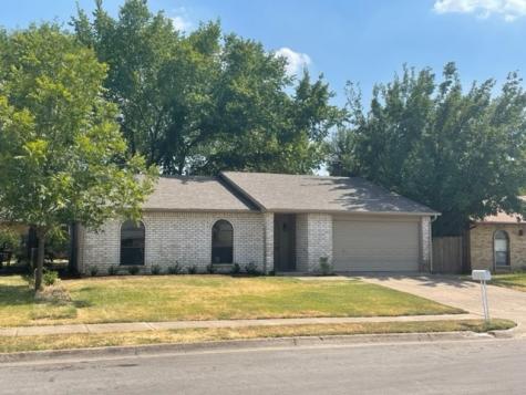 6836 Glendale Drive North Richland Hills TX 76182