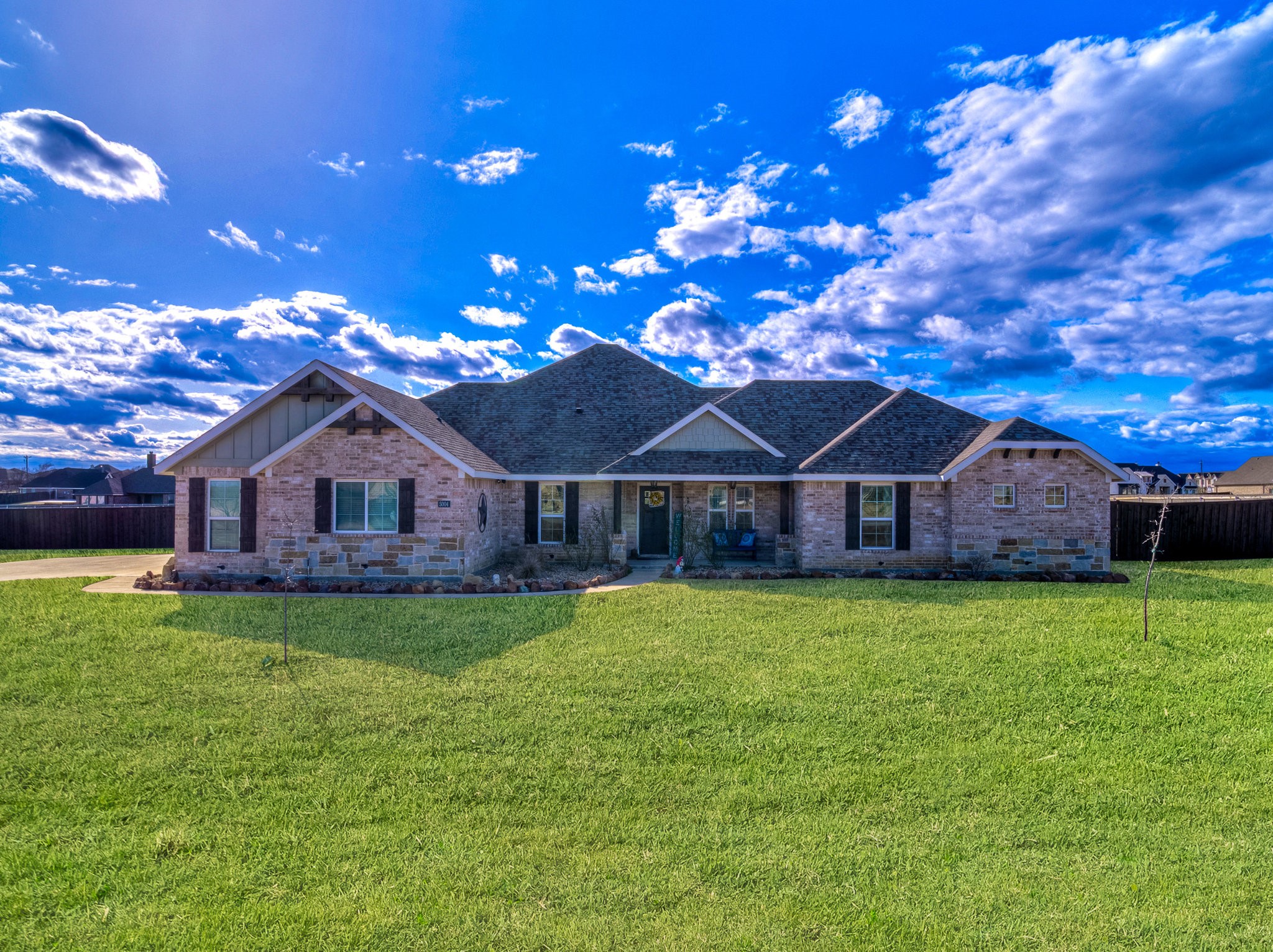 5004 Crown Court Sanger TX 76266