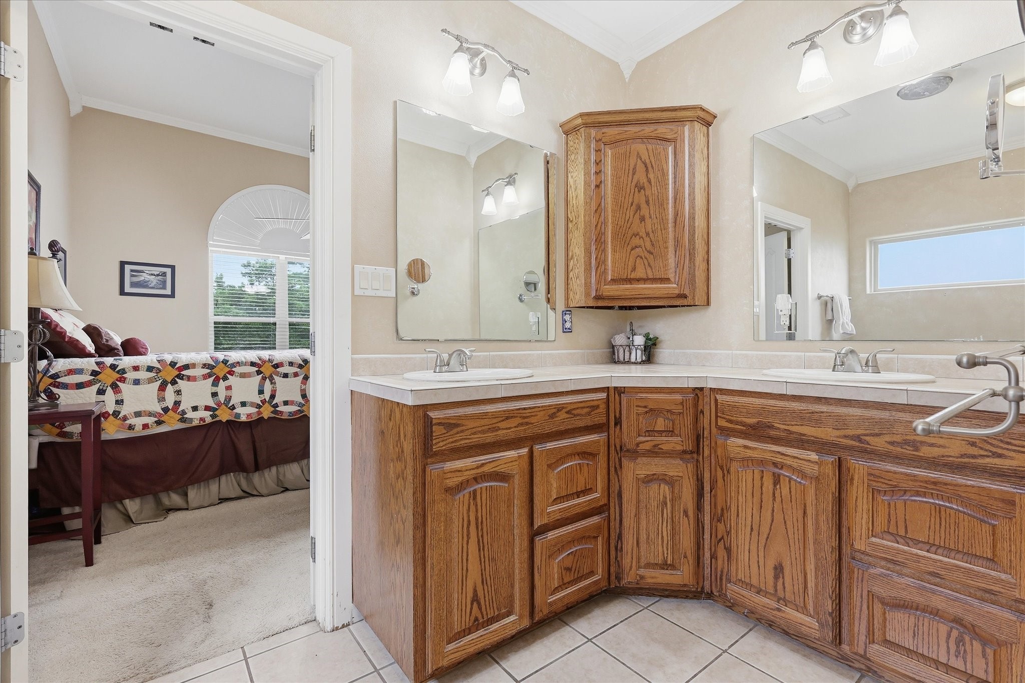 209 Arapaho W Sherman TX 75092
