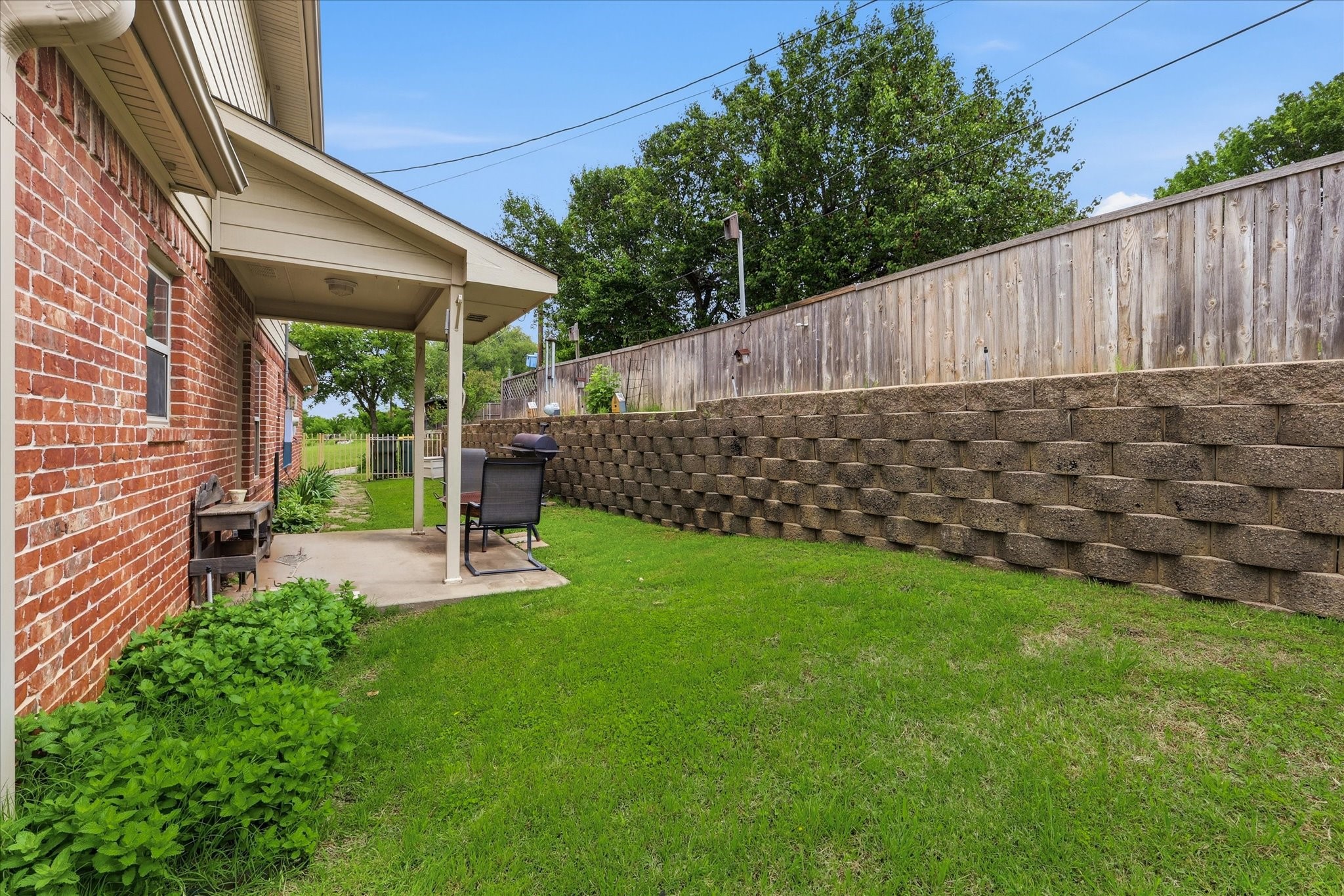 209 Arapaho W Sherman TX 75092
