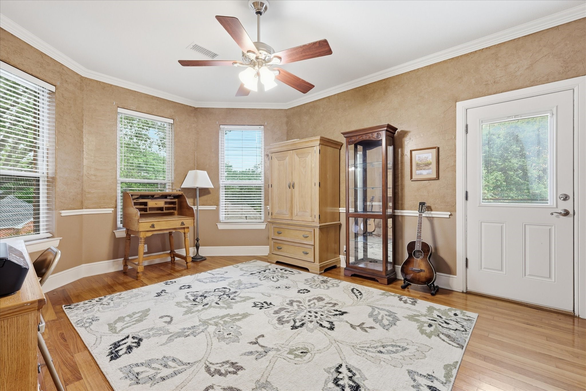 209 Arapaho W Sherman TX 75092