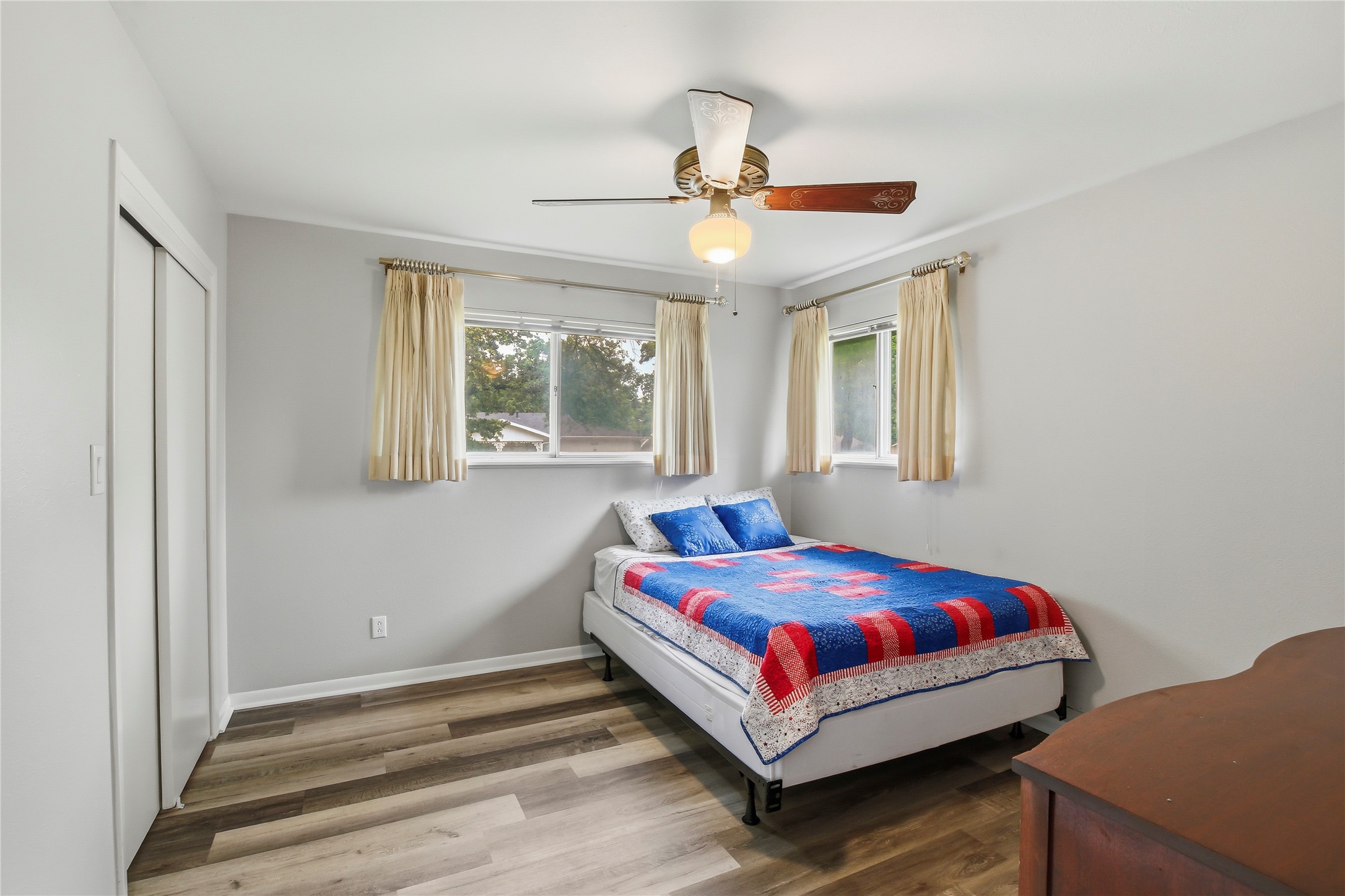 6425 Brentwood Drive Fort Worth TX 76112