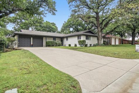 6425 Brentwood Drive Fort Worth TX 76112