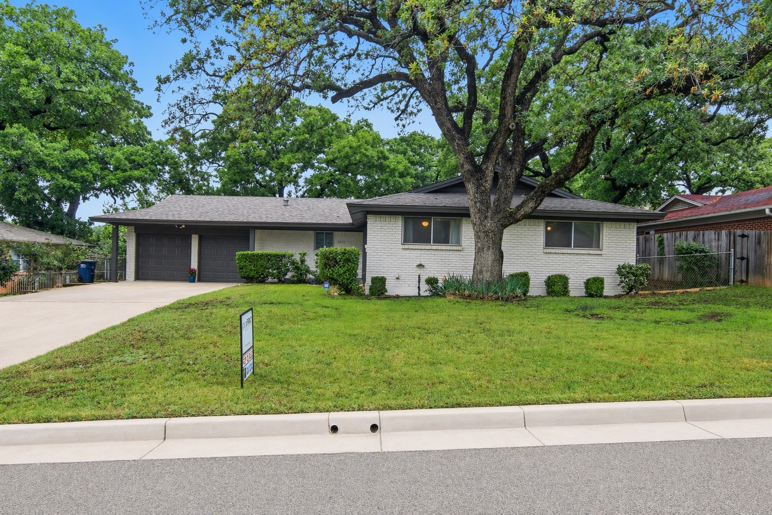 6425 Brentwood Drive Fort Worth TX 76112