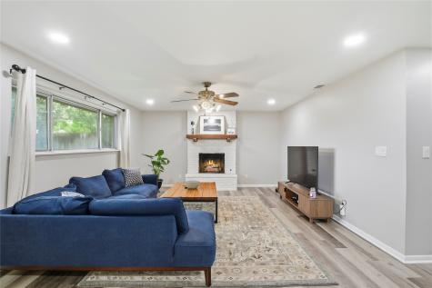 6425 Brentwood Drive Fort Worth TX 76112