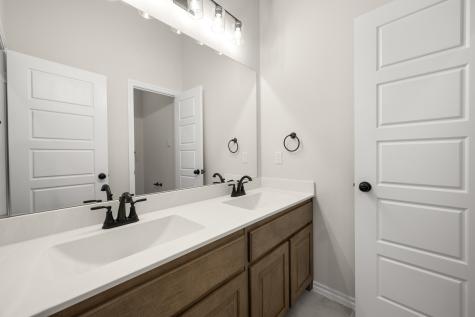 7712 Gatevine Avenue Joshua TX 76058