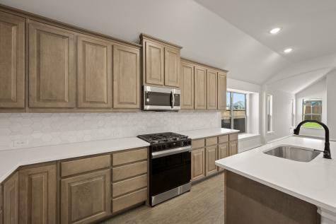 7712 Gatevine Avenue Joshua TX 76058