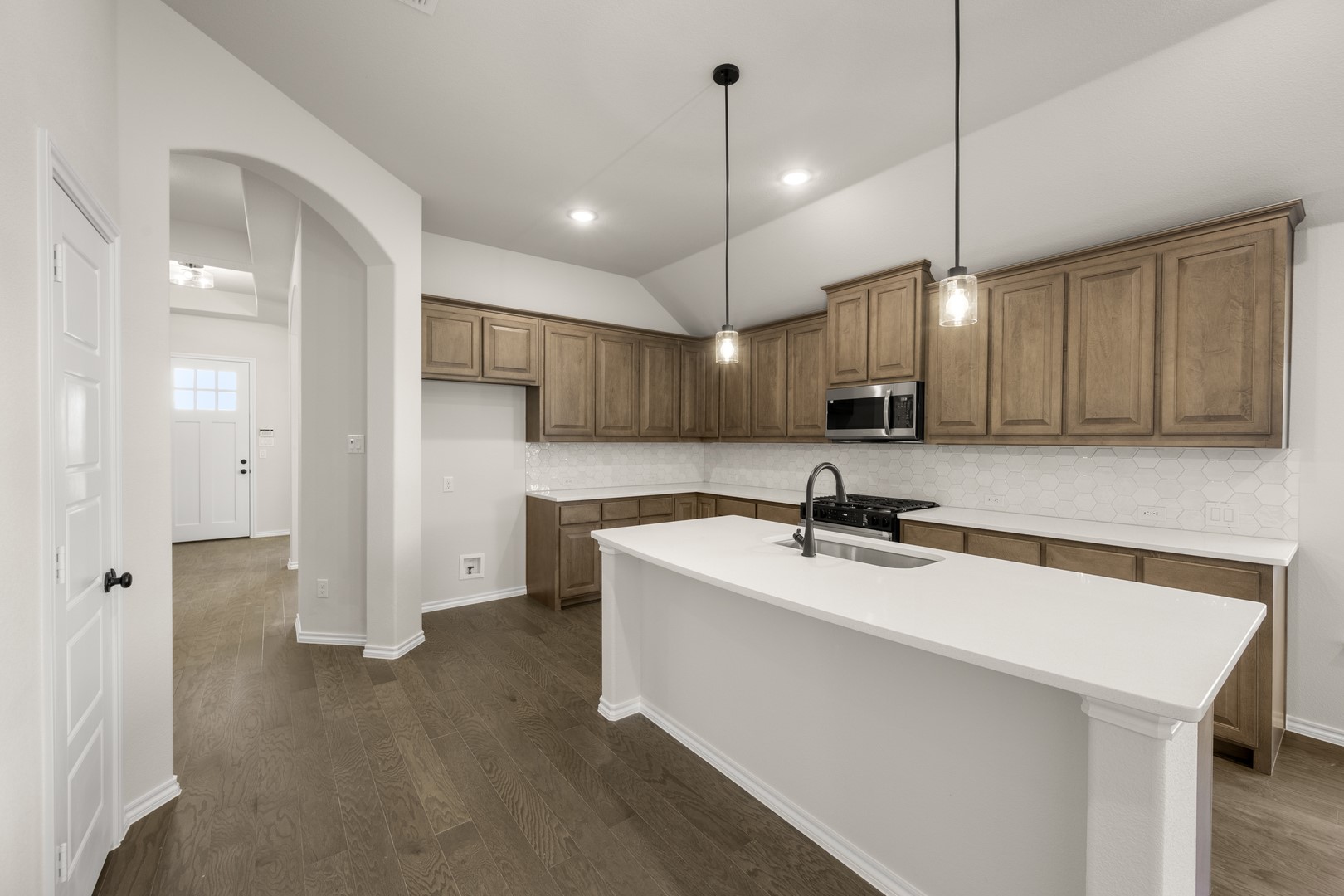 7712 Gatevine Avenue Joshua TX 76058