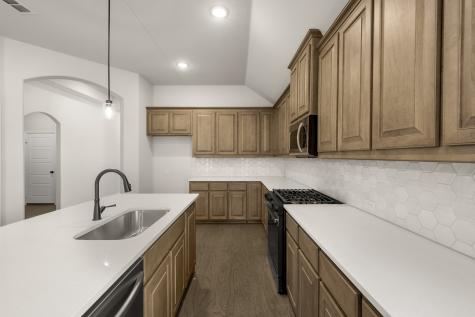 7712 Gatevine Avenue Joshua TX 76058