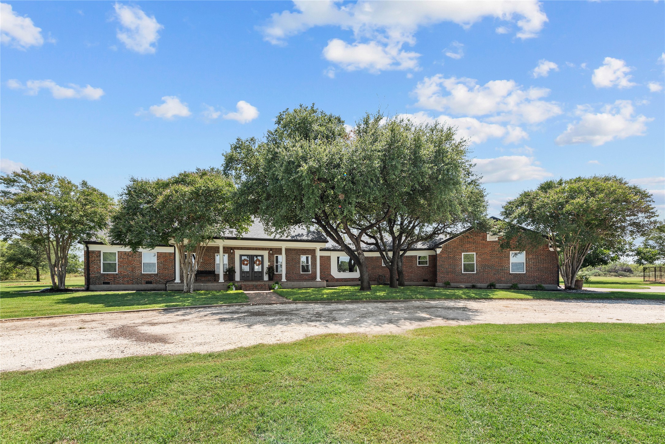 338 Hcr-2124 Loop Whitney TX 76692