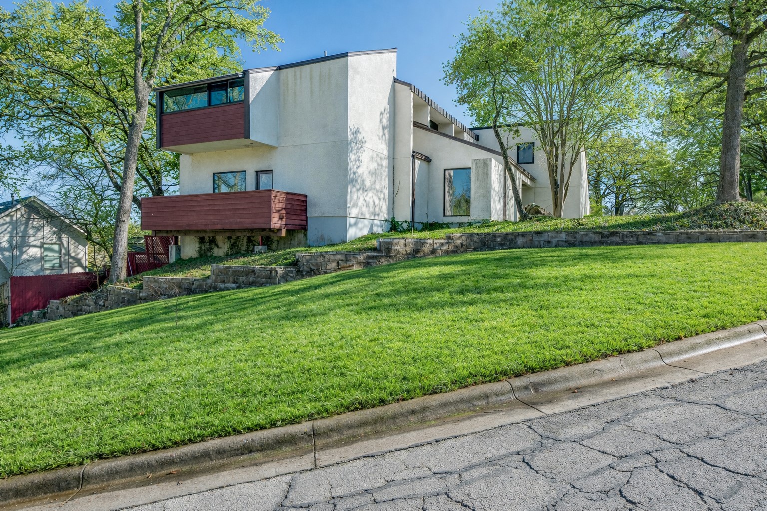 1816 Southpark Drive Arlington TX 76013