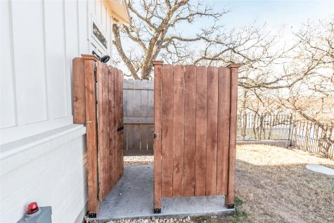 1061 Tradewinds Road Nocona TX 76255