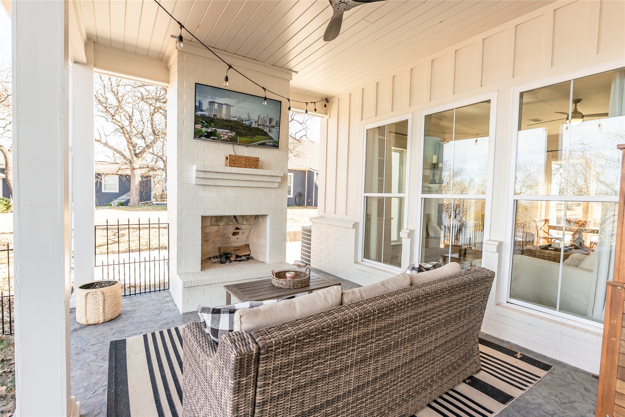 1061 Tradewinds Road Nocona TX 76255