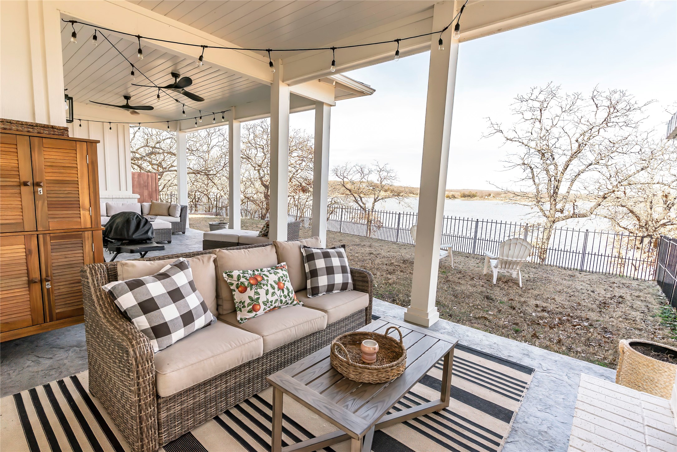 1061 Tradewinds Road Nocona TX 76255