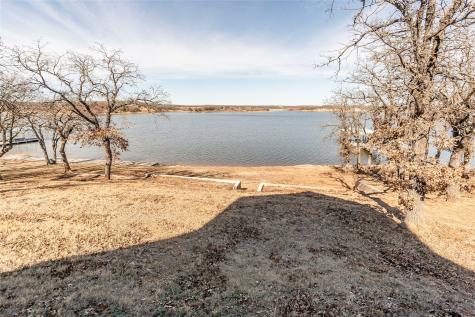 1061 Tradewinds Road Nocona TX 76255