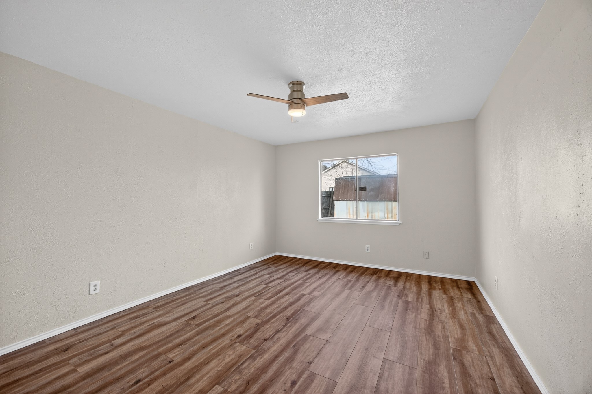 2423 Overbrook Drive Arlington TX 76014