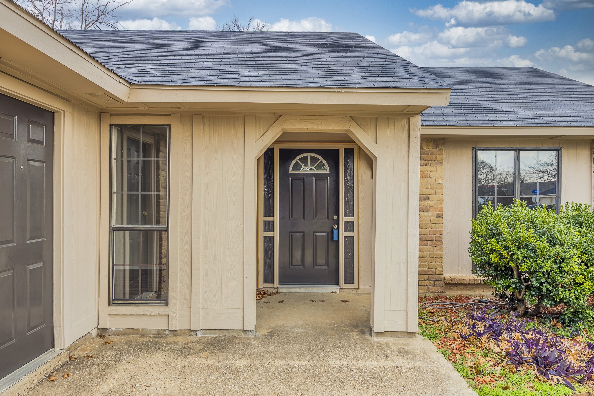 2423 Overbrook Drive Arlington TX 76014