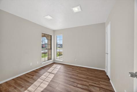 2423 Overbrook Drive Arlington TX 76014