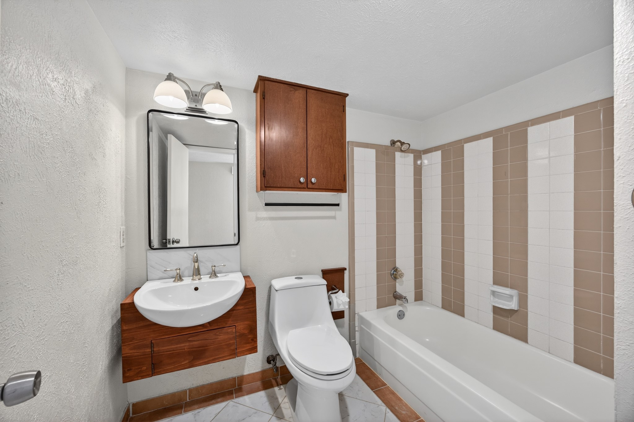 2423 Overbrook Drive Arlington TX 76014