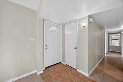 2423 Overbrook Drive Arlington TX 76014