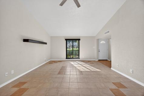 2423 Overbrook Drive Arlington TX 76014