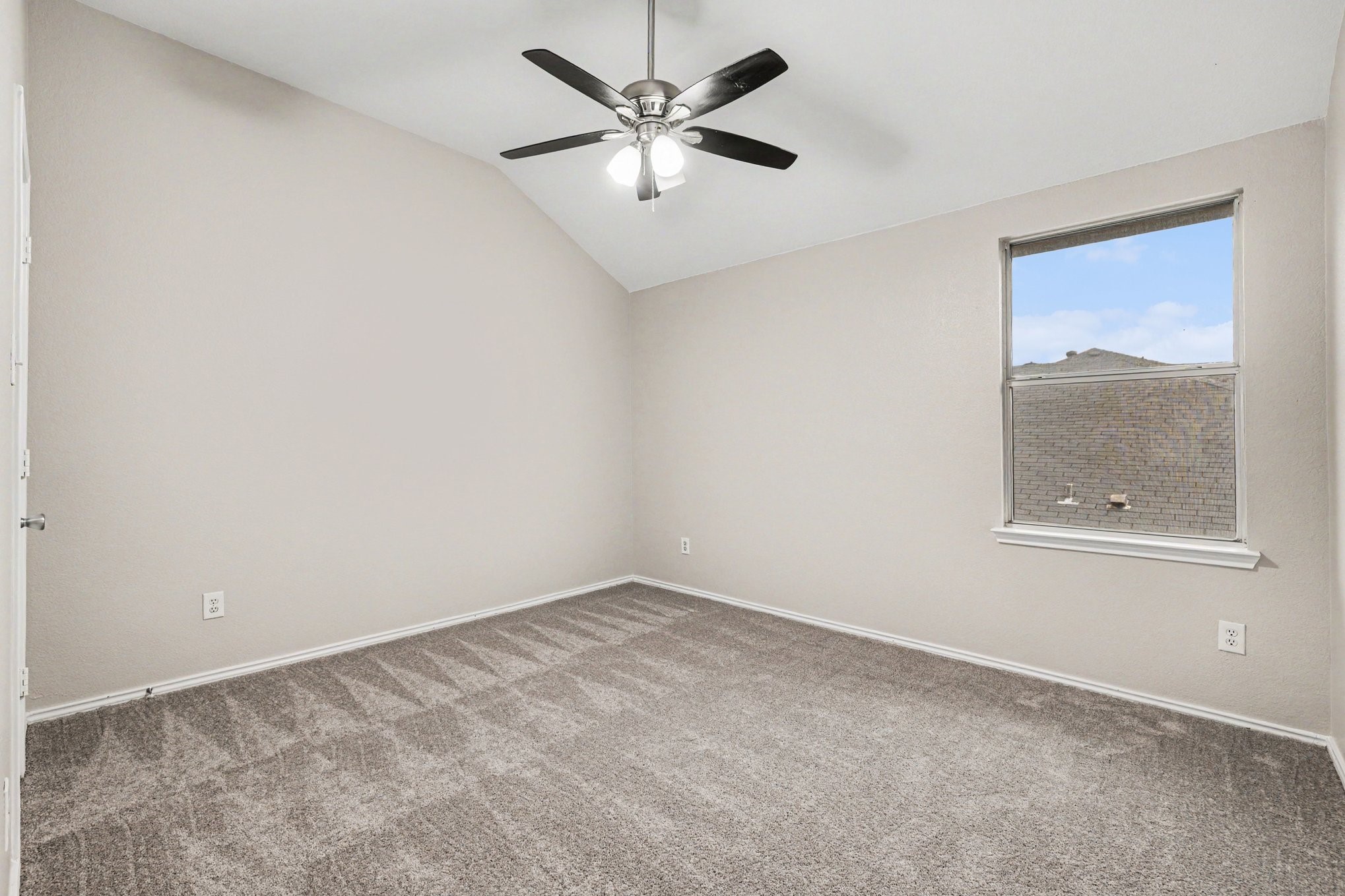 1612 Cardinal Way Aubrey TX 76227
