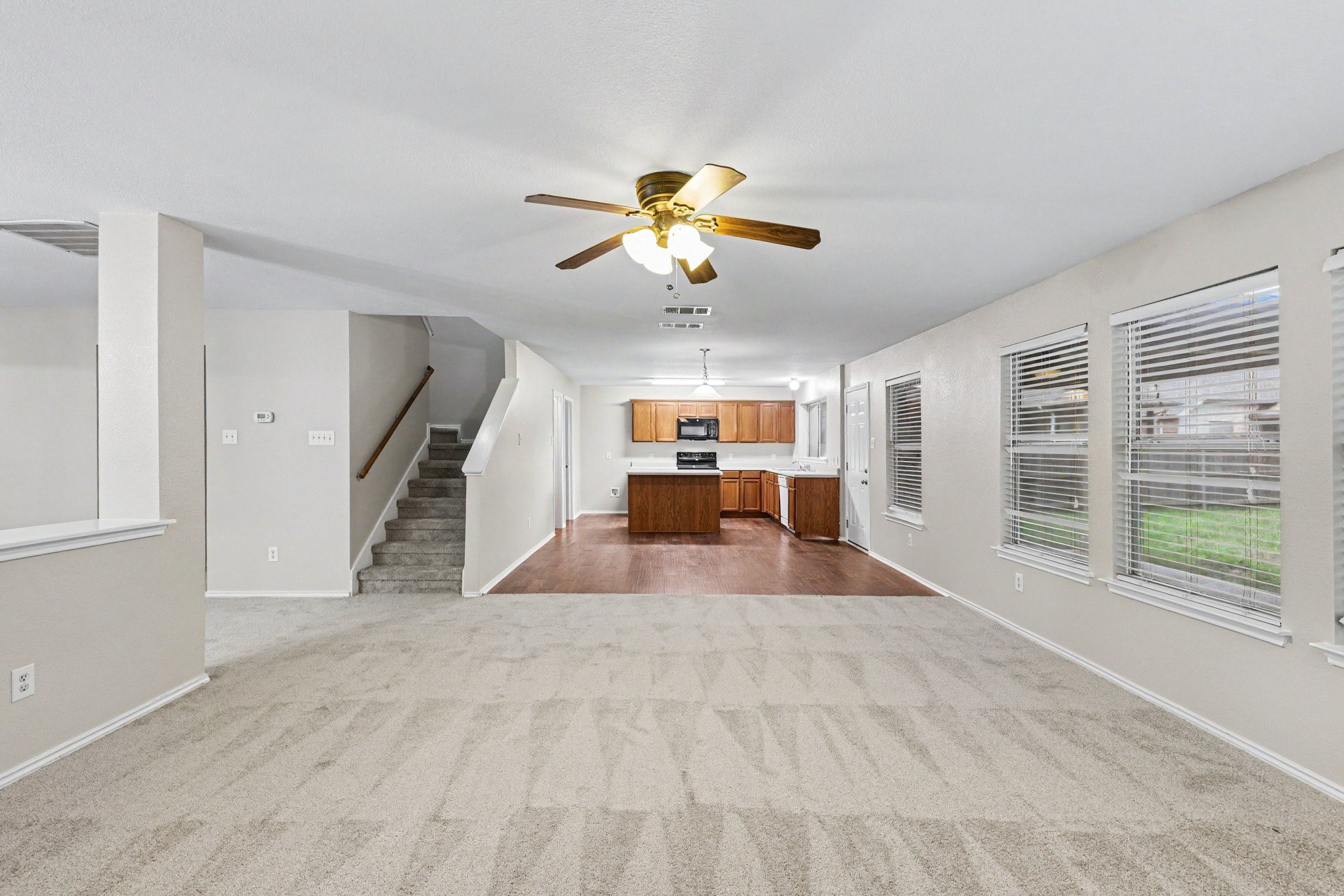 1612 Cardinal Way Aubrey TX 76227