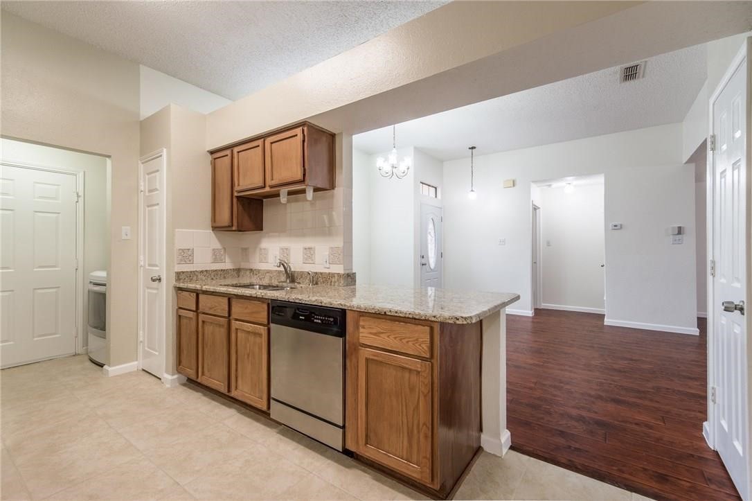 4716 Audubon Drive Arlington TX 76018