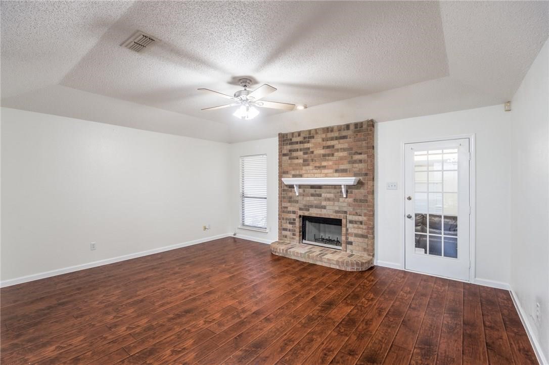 4716 Audubon Drive Arlington TX 76018