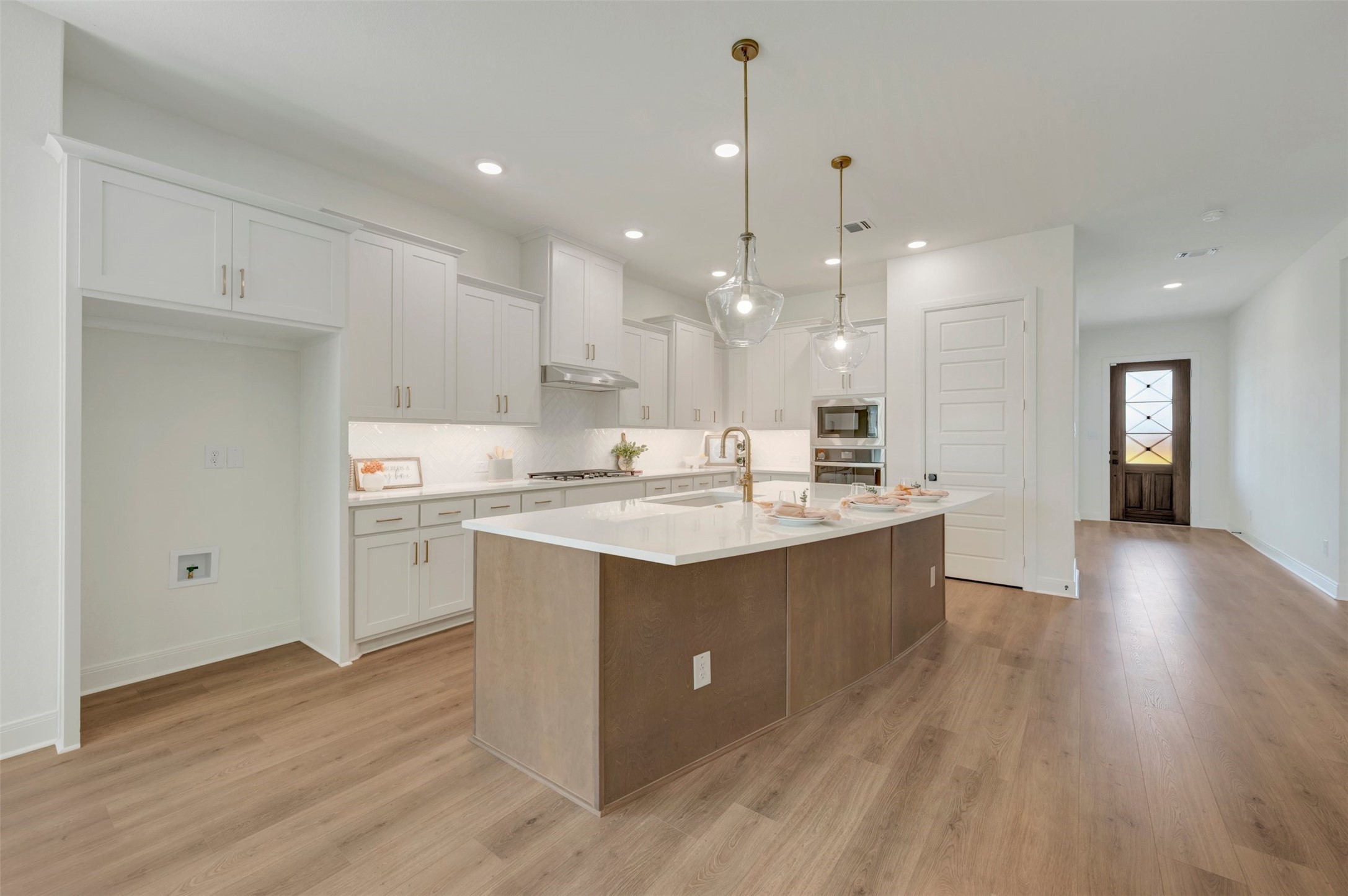 2091 Pine Grove Lane Arlington TX 76005
