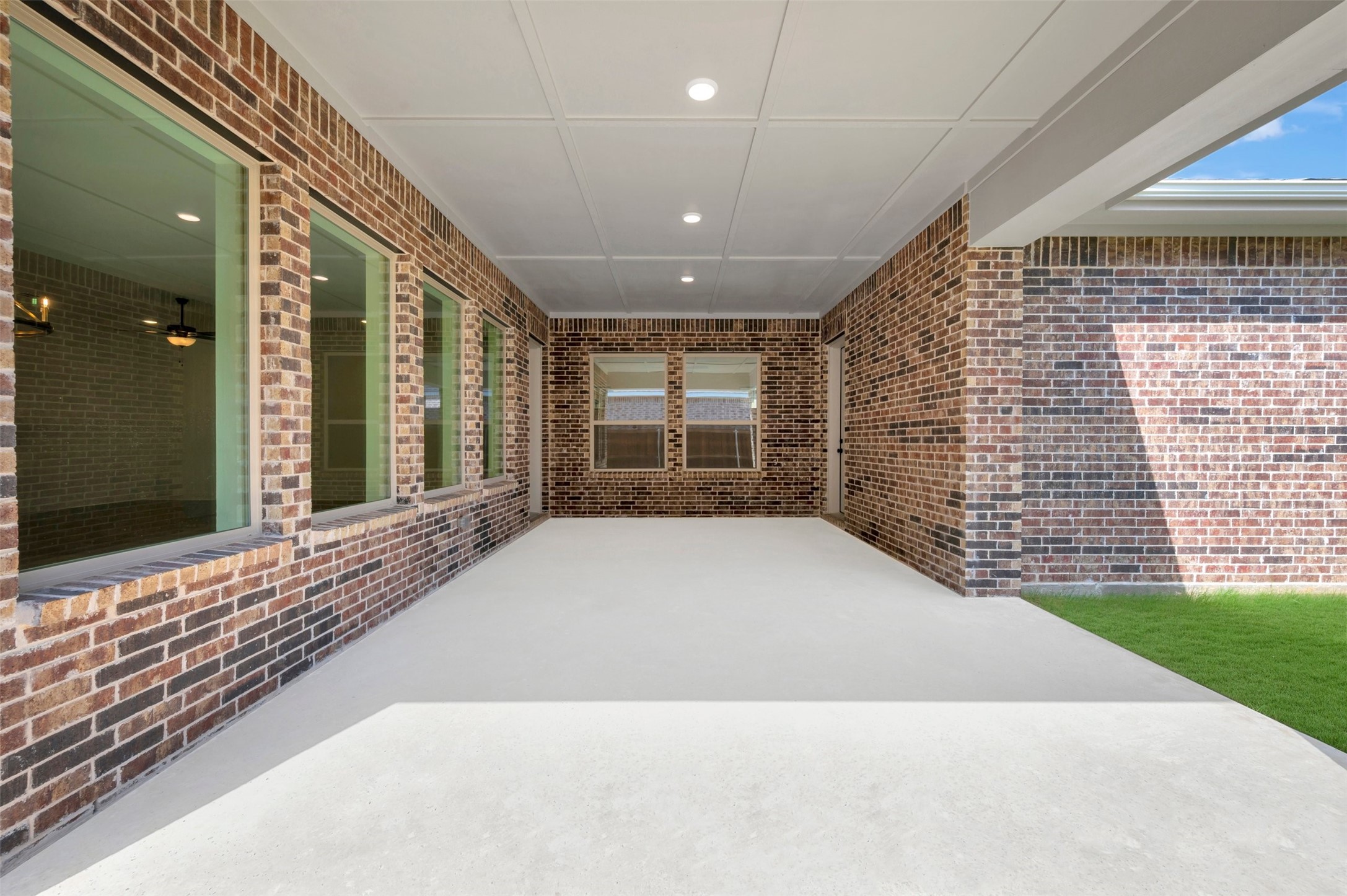 2091 Pine Grove Lane Arlington TX 76005