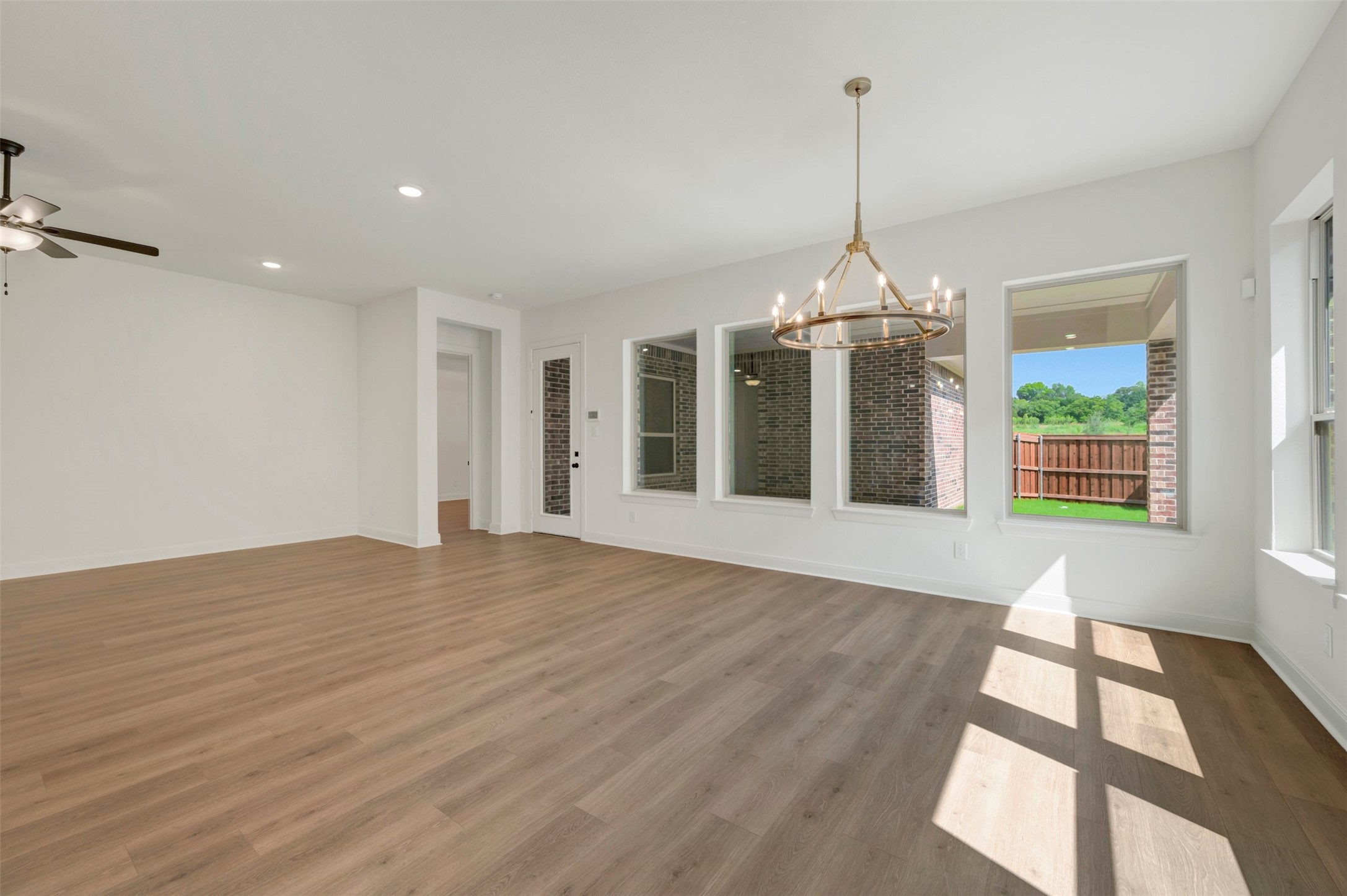 2091 Pine Grove Lane Arlington TX 76005