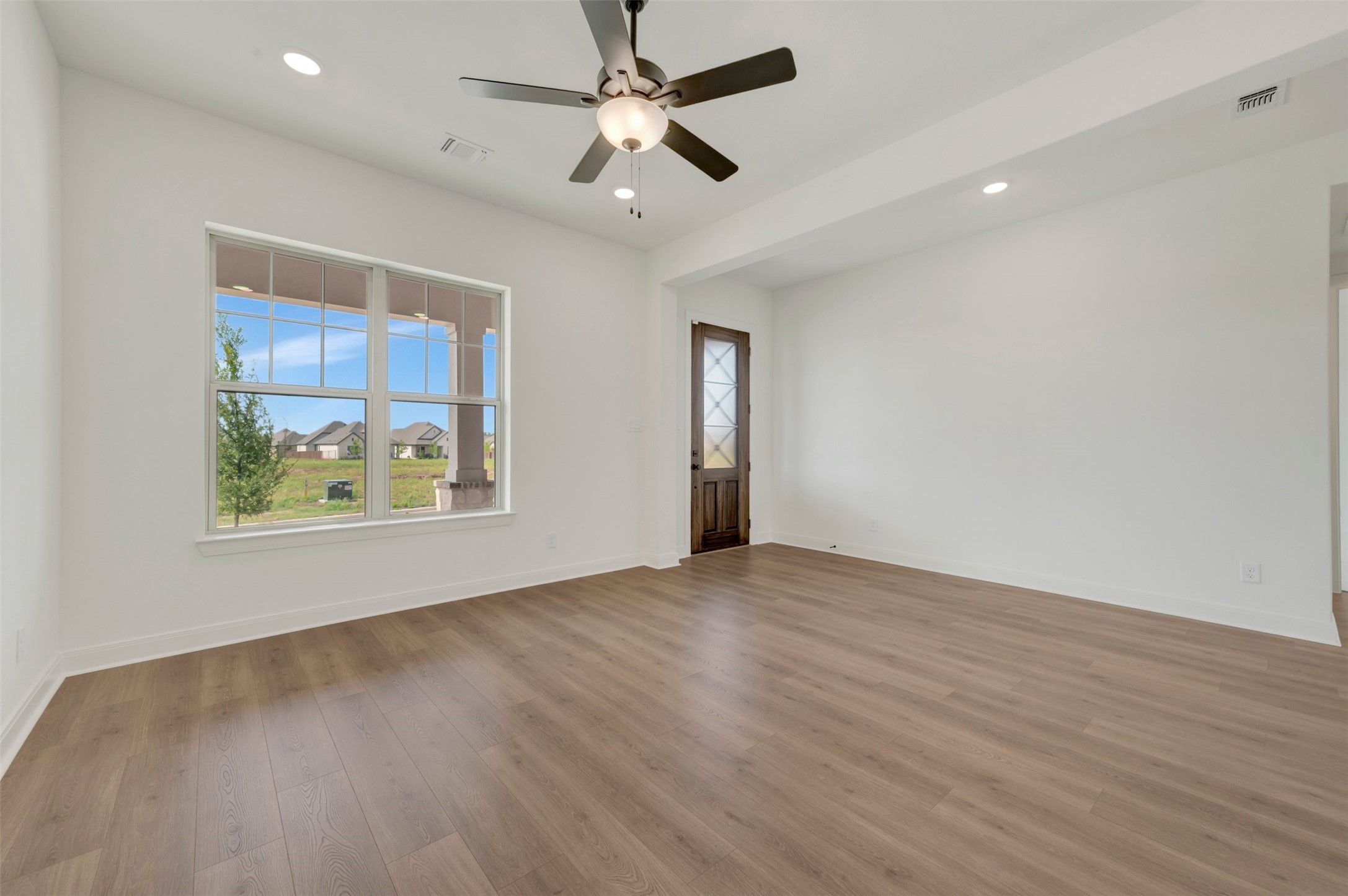 2091 Pine Grove Lane Arlington TX 76005