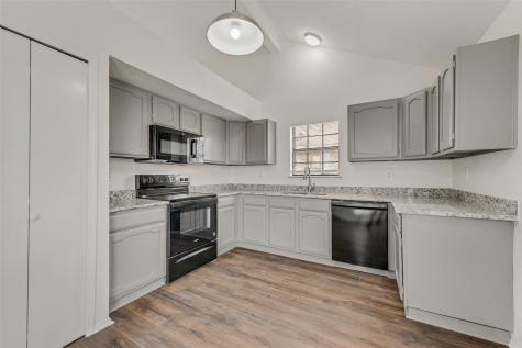 1362 Southridge Drive Lancaster TX 75146
