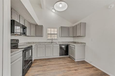 1362 Southridge Drive Lancaster TX 75146