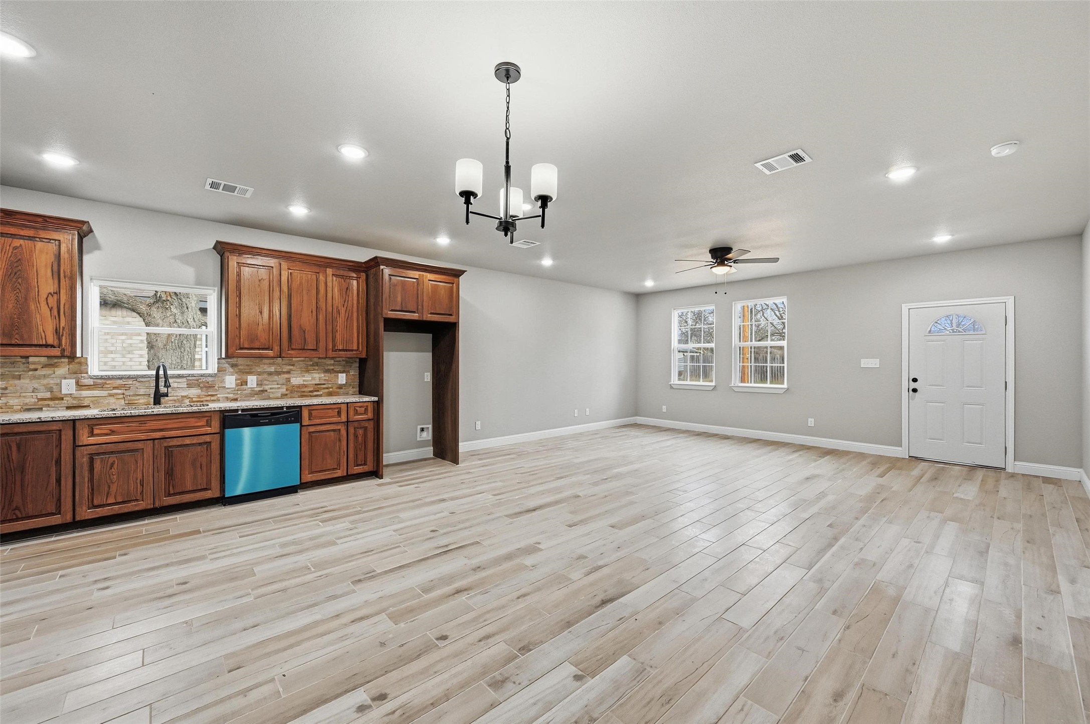 308 Lewis Street Cleburne TX 76031