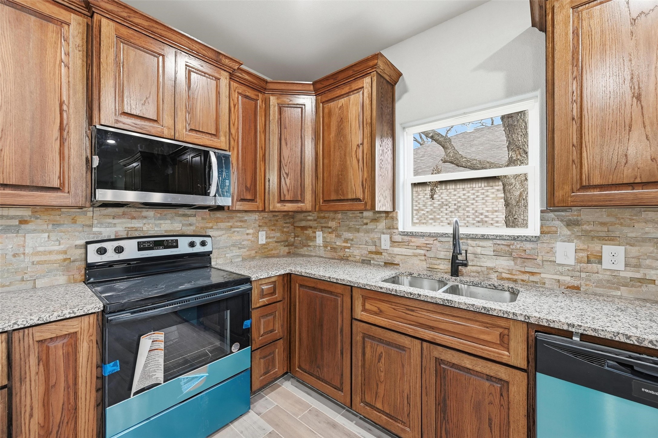 308 Lewis Street Cleburne TX 76031