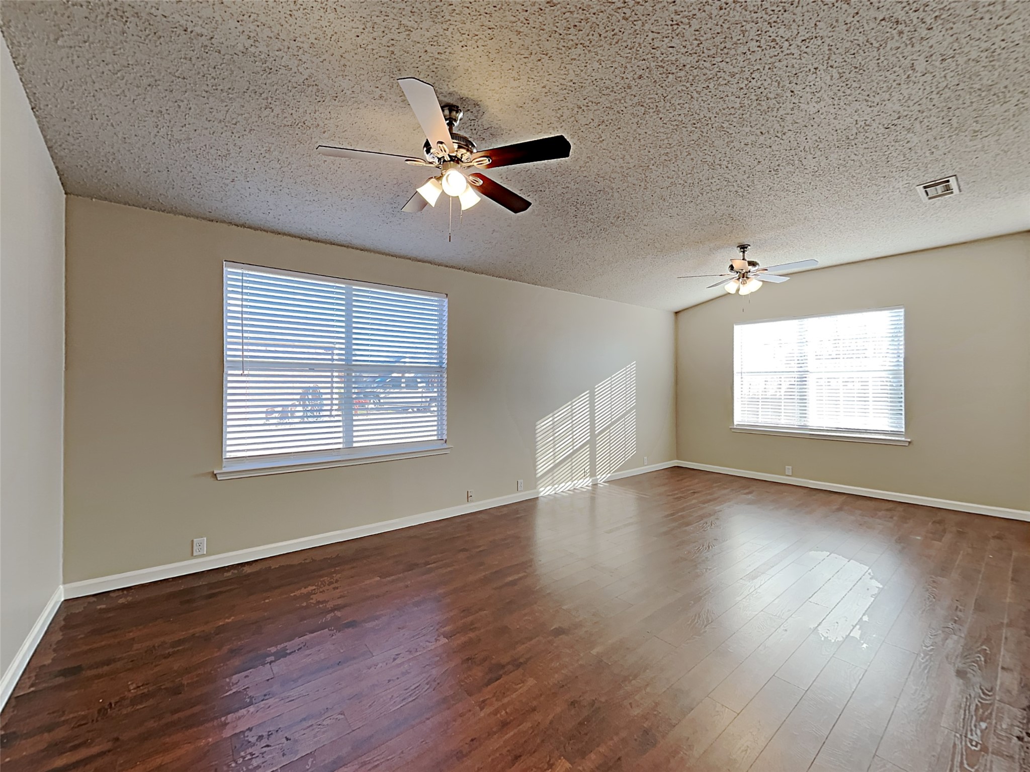1803 Dartmouth Drive Glenn Heights TX 75154