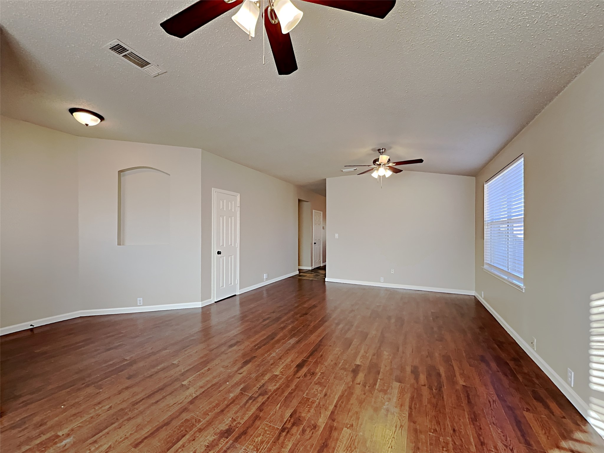 1803 Dartmouth Drive Glenn Heights TX 75154