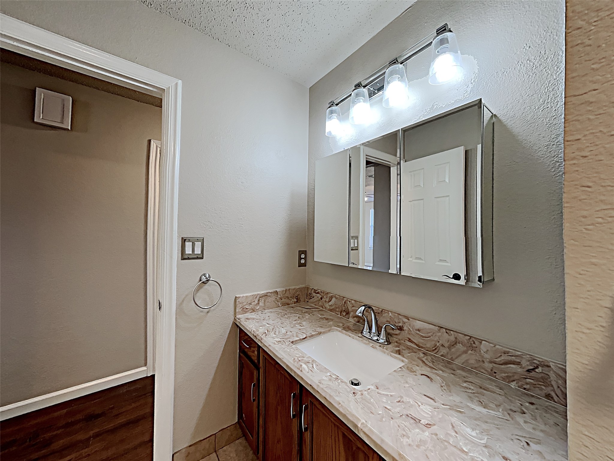 1803 Dartmouth Drive Glenn Heights TX 75154
