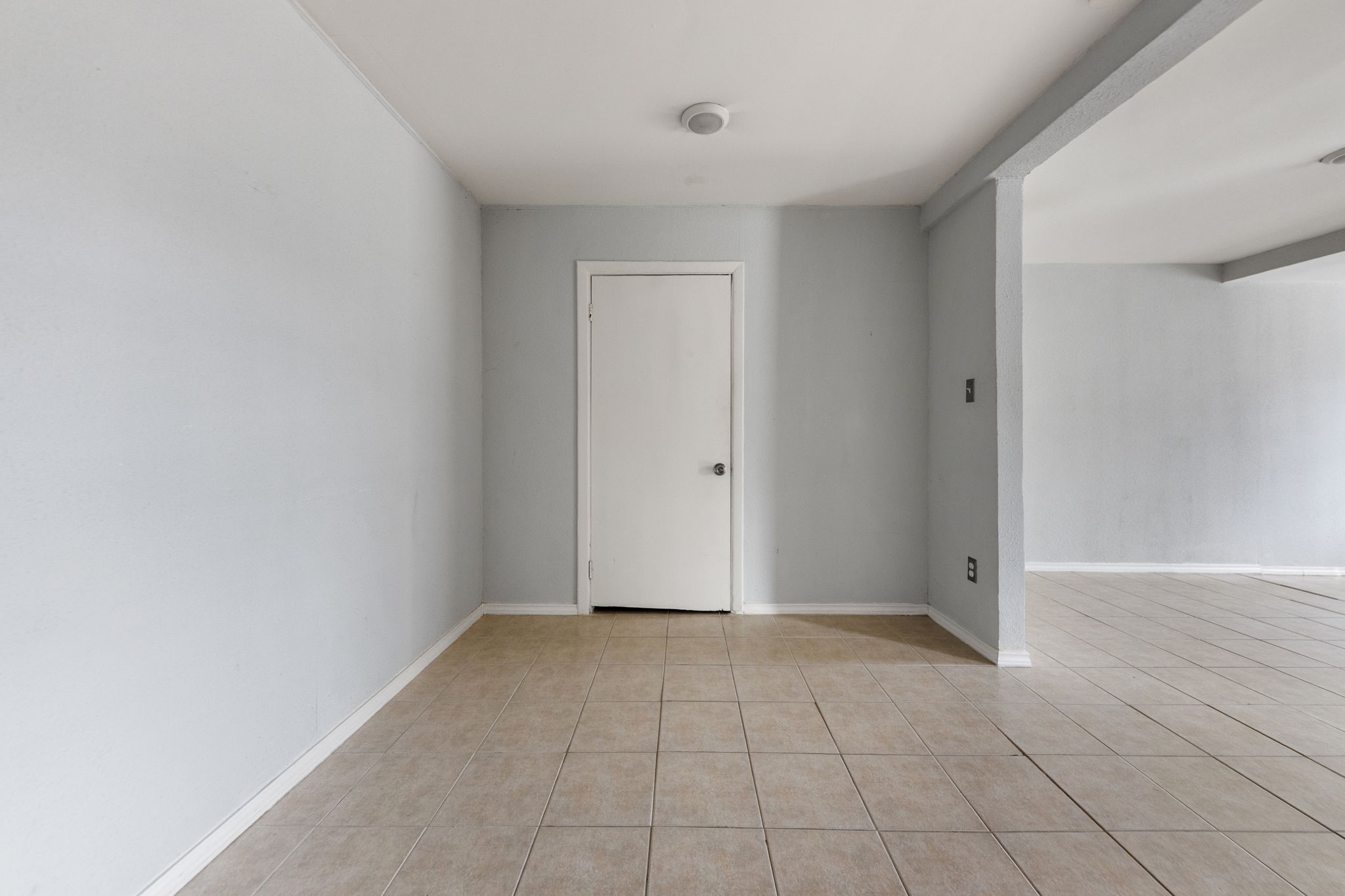 2703 Gladstone Drive Dallas TX 75211