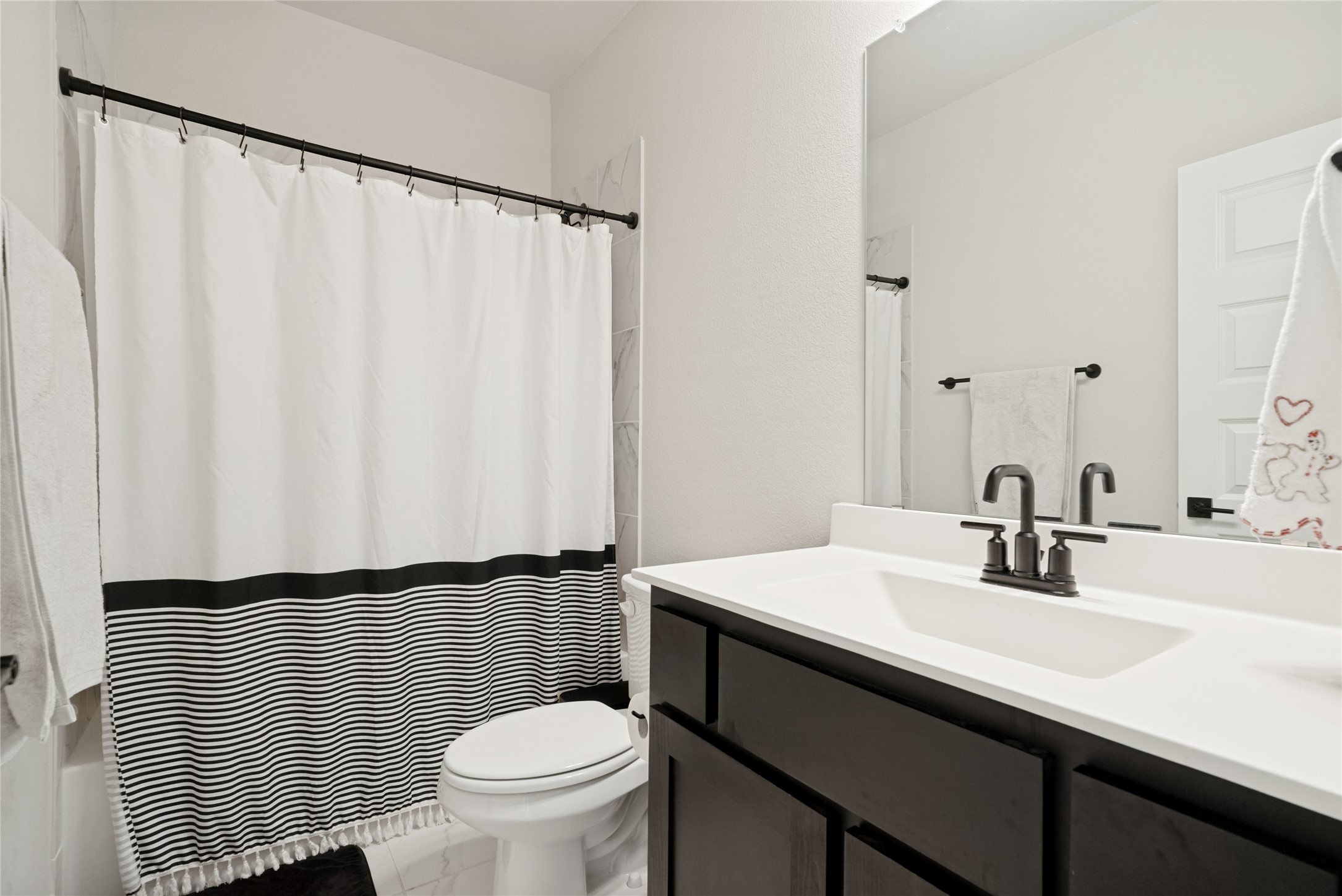 909 Almond Blossom Circle Crowley TX 76036