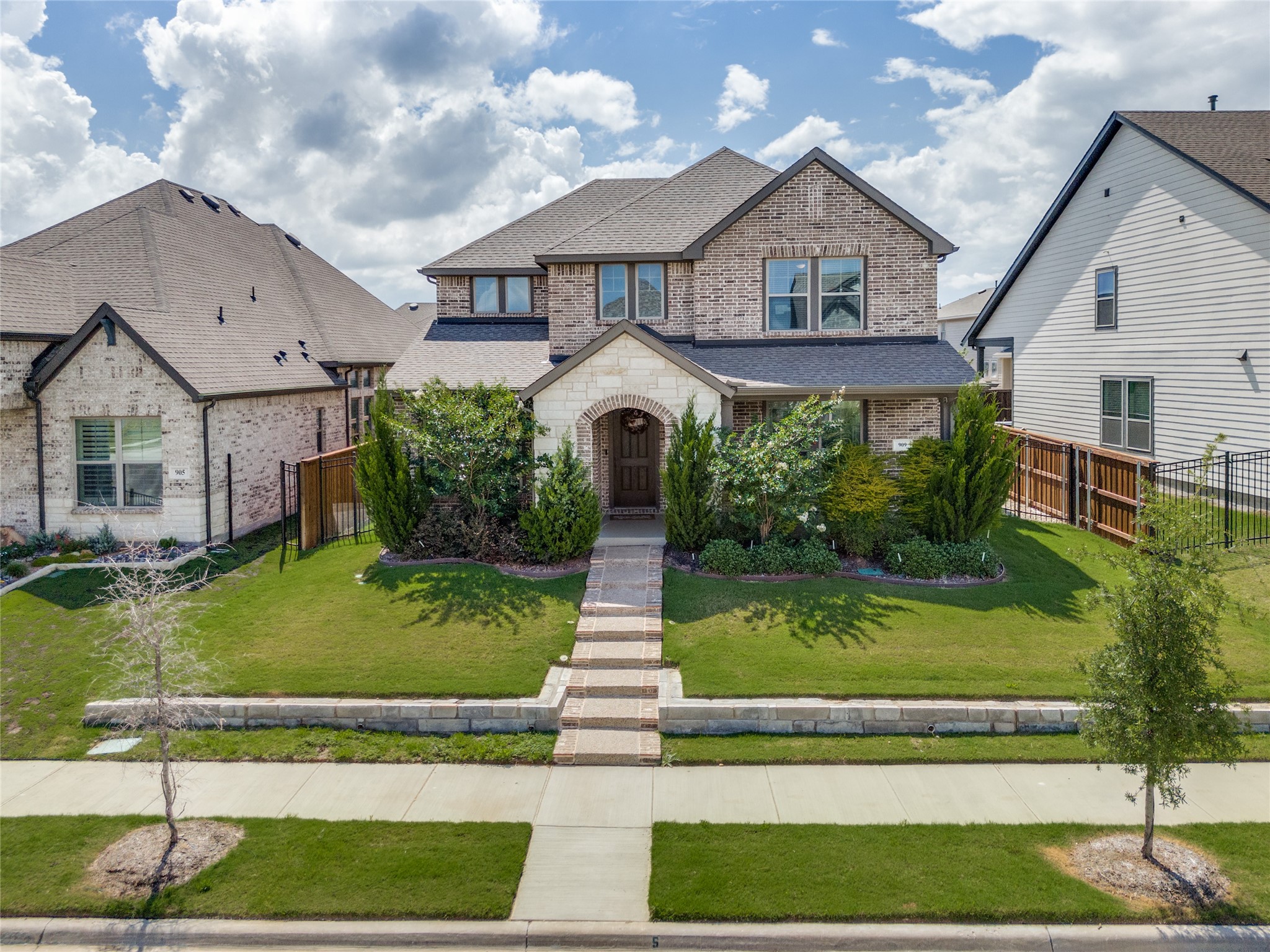 909 Almond Blossom Circle Crowley TX 76036