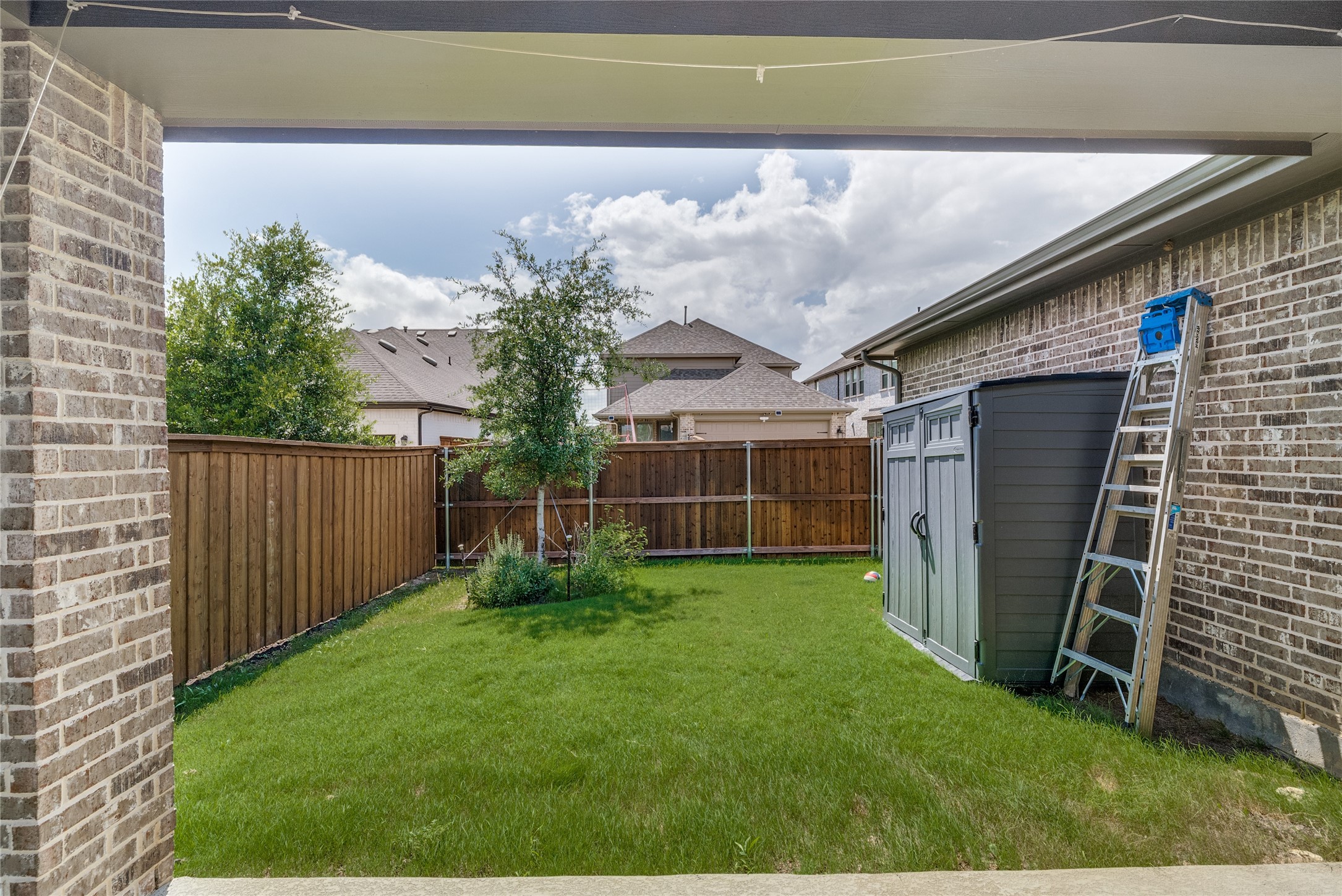 909 Almond Blossom Circle Crowley TX 76036
