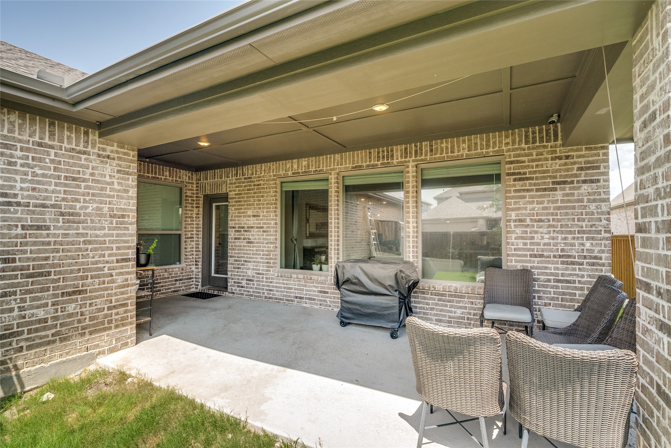 909 Almond Blossom Circle Crowley TX 76036