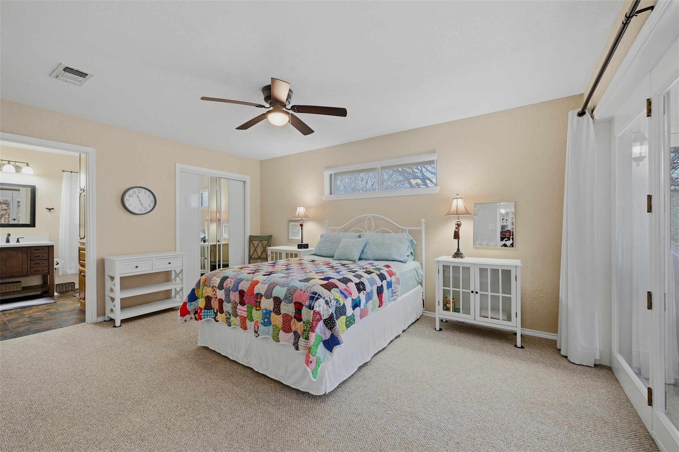 231 Cayuga Trail Lake Kiowa TX 76240