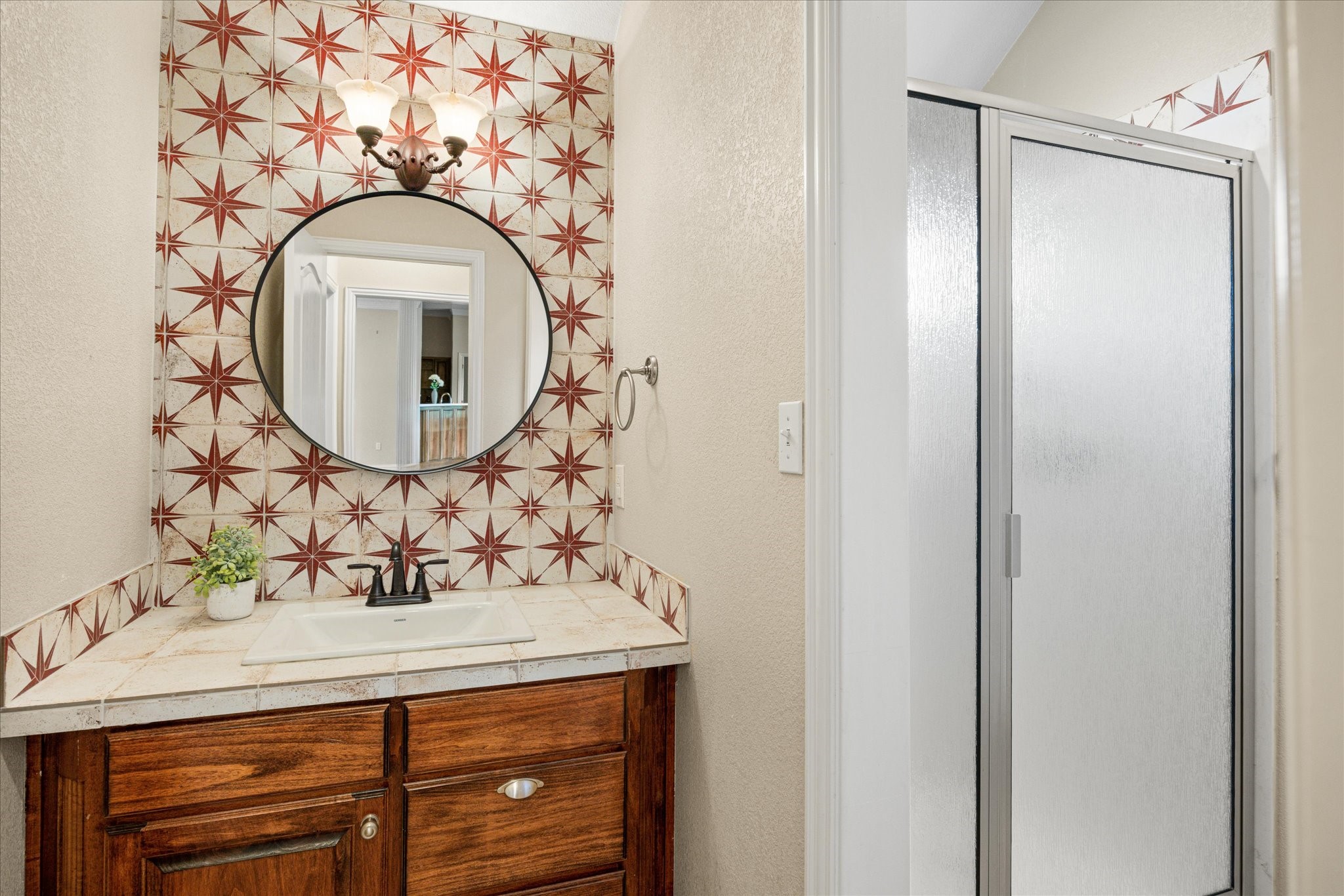 1621 Rockview Drive Granbury TX 76049