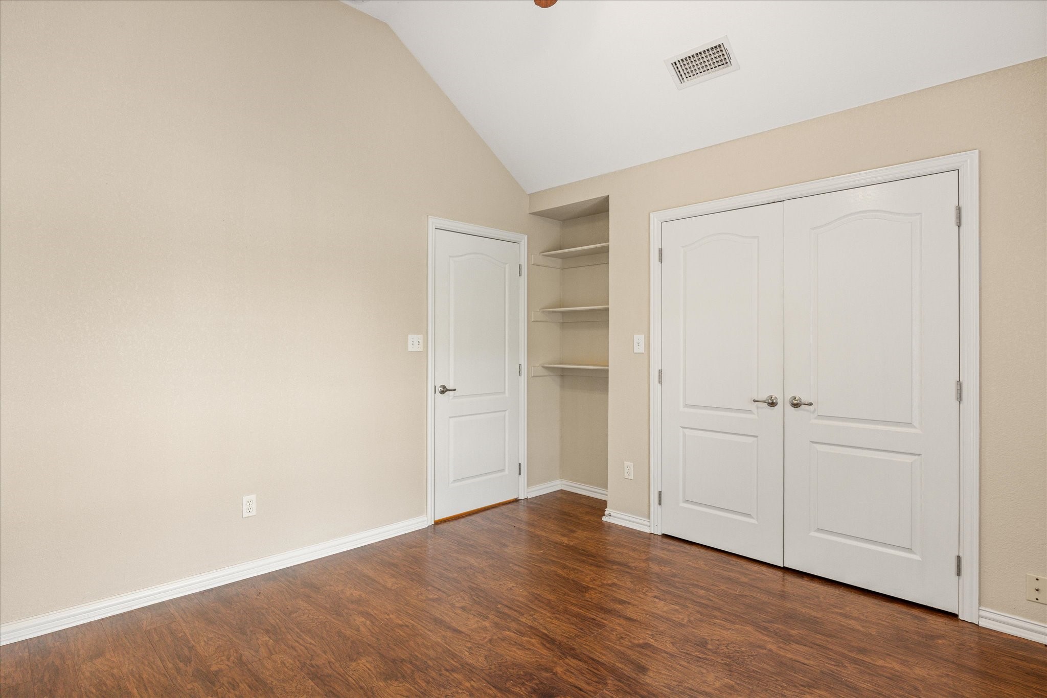 1621 Rockview Drive Granbury TX 76049
