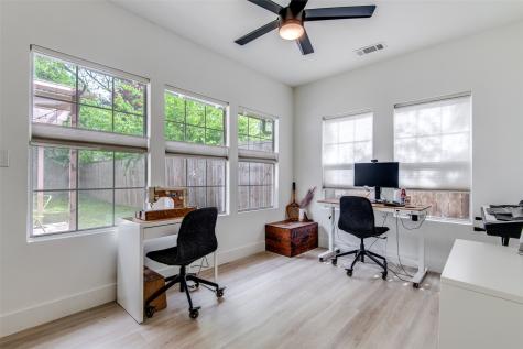 5400 Worth Street Dallas TX 75214